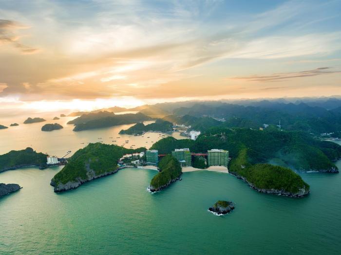 Phòng Deluxe View Biển Flamingo Cát Bà