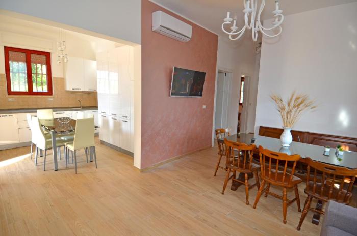 Villa Pesce Torre Pali 8 Ospiti con Giardino e Parcheggio Privato