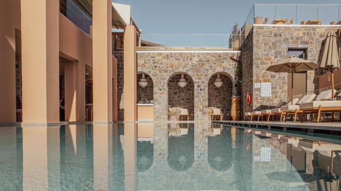 Volta Seaside Boutique Hotel