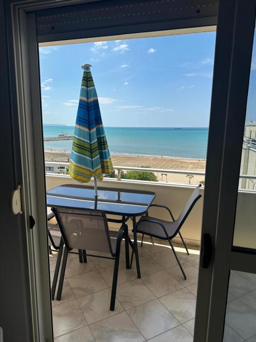 3 bedroom seaview