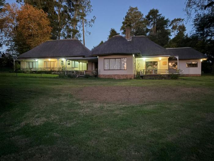 Oaksprings Country House