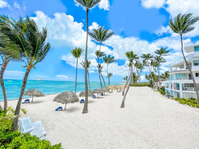Tropicana Suites Studios Sol Caribe Hotel - Beach Club, Spa, Restaurants - playa Los Corales