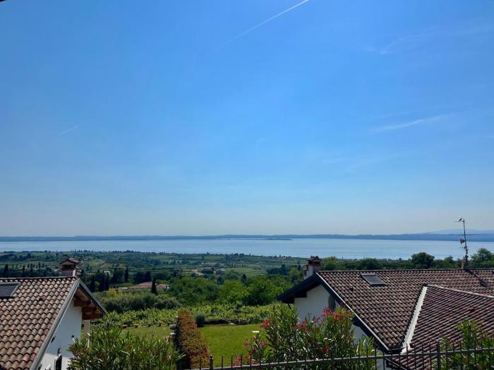 Apartment Cipriani Lake View