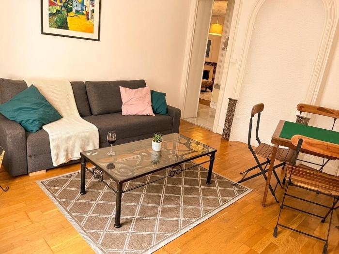 Peaceful haven in Houssonville, 2 quiet bedrooms