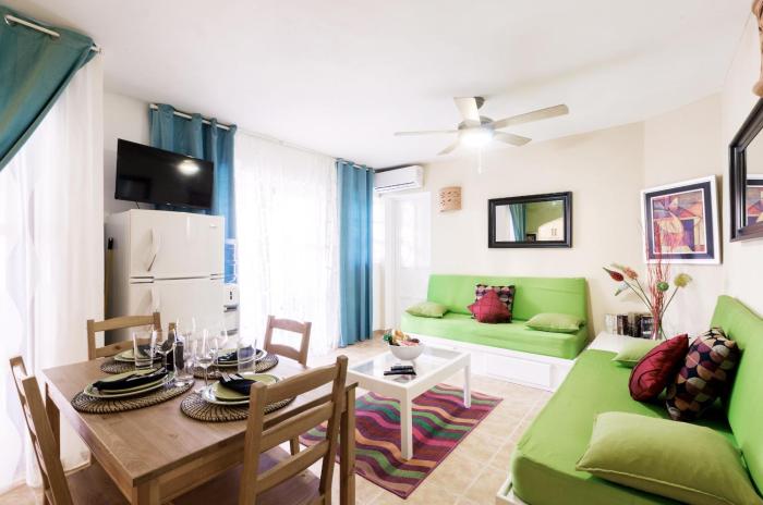 Beach Condo with WiFi