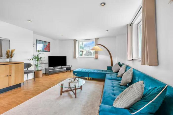 Riverside Apartments in Central London