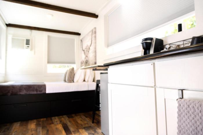 NEW! Cozy Container Home at Cliffside #4