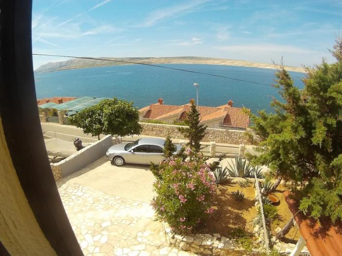 Apartment Nada near Zrće Beach