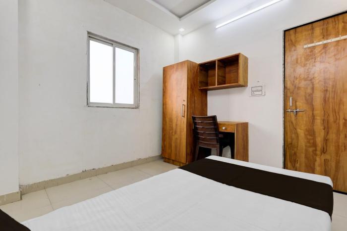 Hotel O Ramanam Residency