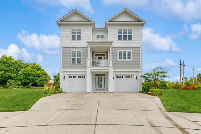 Tidalwalk - 13 Larchmont Court