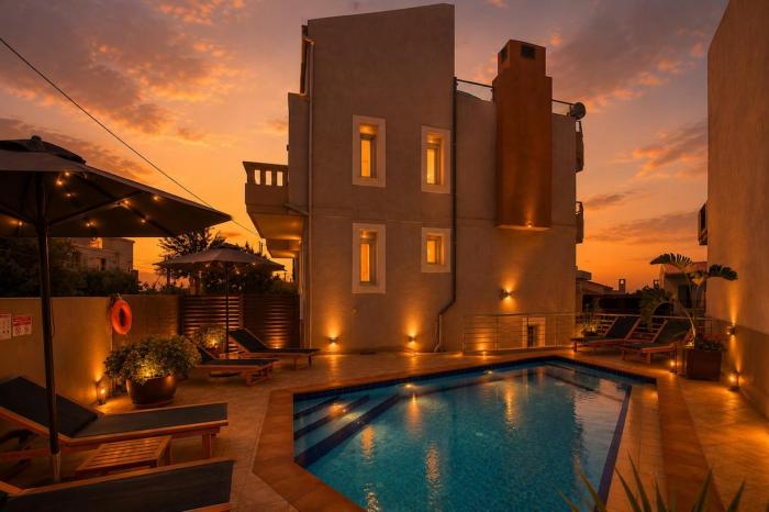 Endless View Villa with Private Pool & BBQ