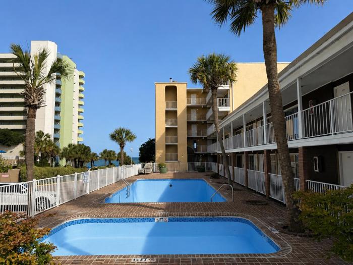 Ocean 12 Beach Hotel