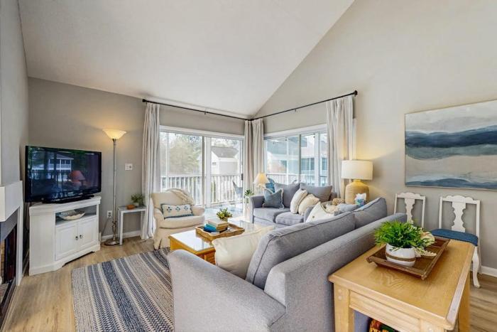 Sea Colony - 17001 Bayberry