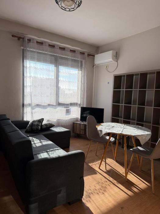 Cozy Sunset Apartment