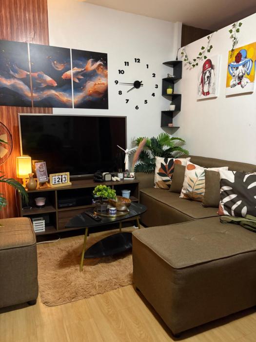 Cozy Nest Lay & Stay
