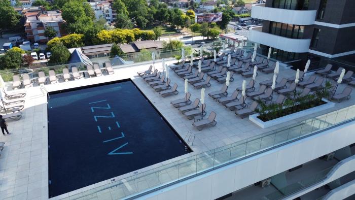 Lotti in Odyssey Pool & Spa Resort