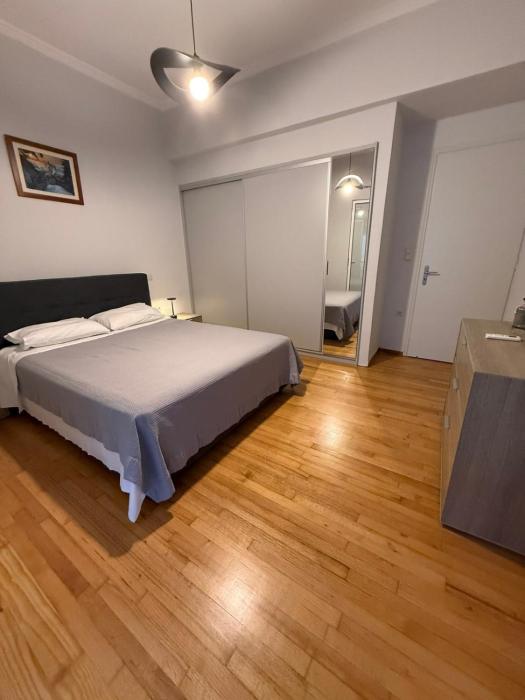 Skyfall with a large balcony and FREE parking in Central Kiato