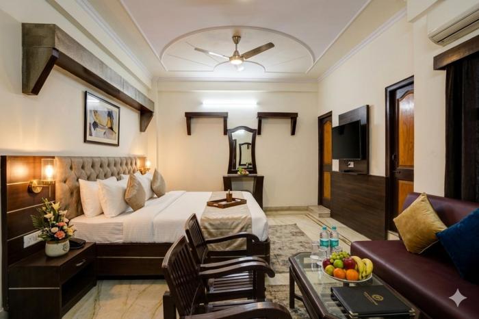 Hotel Kabana At Karol Bagh