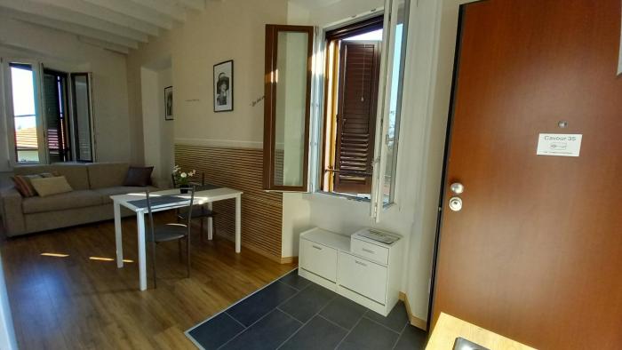 Cavour 35