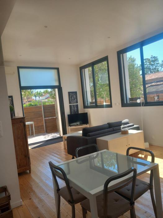 Appartement Hyères plage vue mer 50m2