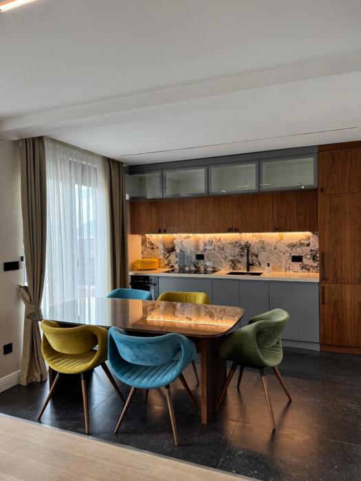 Walnut & Sage Residence