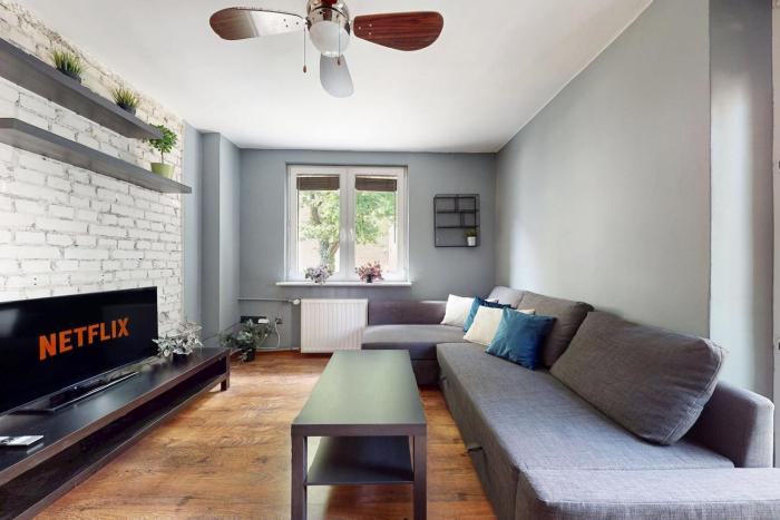 Bluebell Apartment Dmochowskiego COS Torwar