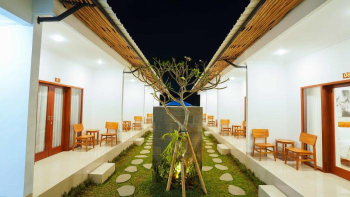 Royal Crown Villas