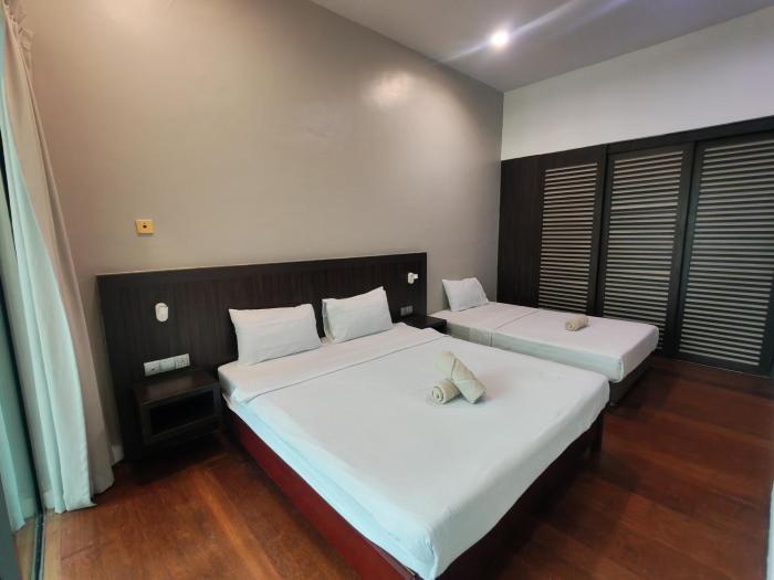 Sunrise Suite Loft B6 above Imago Shopping Mall 商场楼上