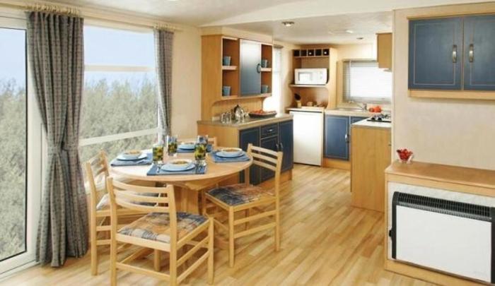 Camping Paradis La Pomme de Pin - Mobil Home confort 4 Pièces 6 Personnes + TV MAE-1929