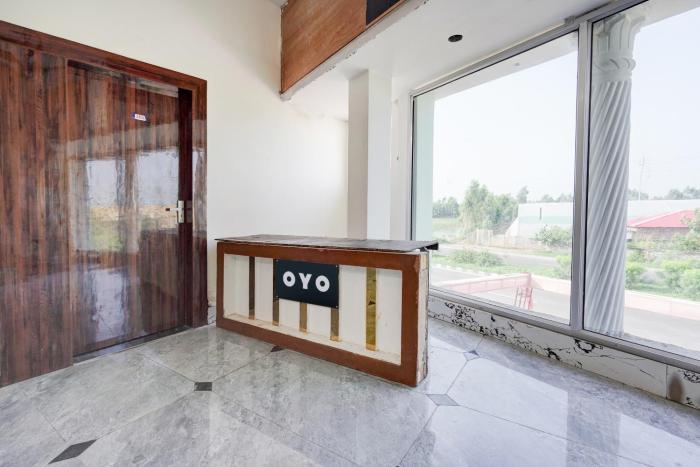 Hotel O Highway Kitchen