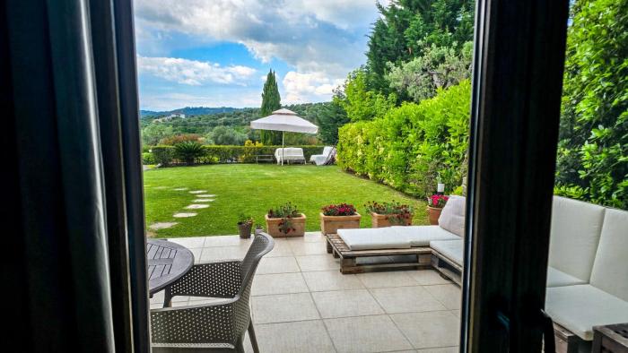 Angelo’s Elegant Summer House