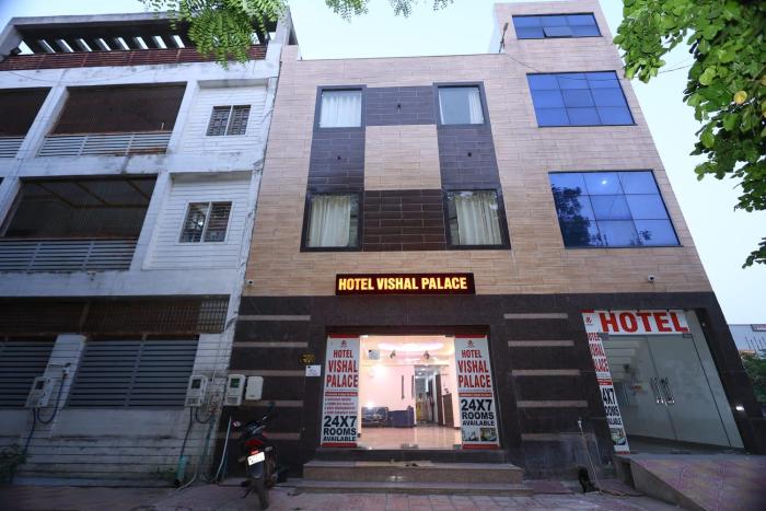 Vishal Palace hotel