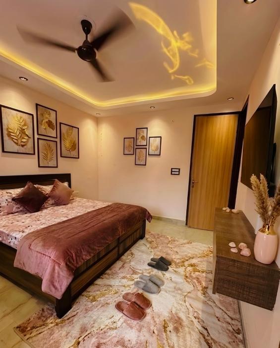 1bhk couple friendly near Airport And Metro