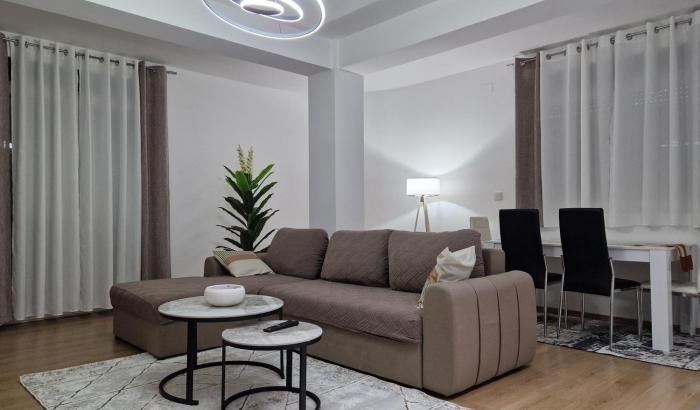 Emi Center Apartments