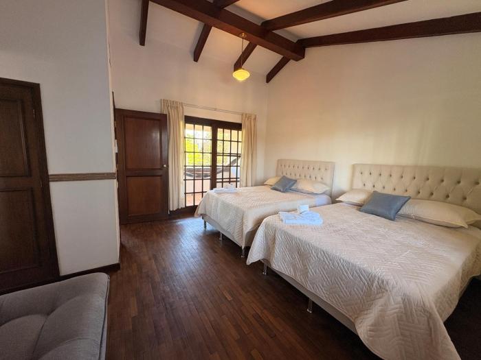 Suite para 5 con balcón y hamaca en Zona top