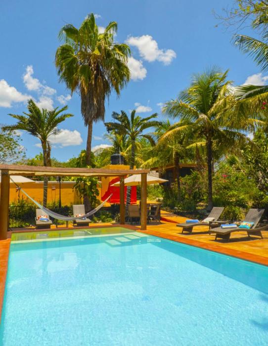 The Pickled Onion Hotel & Restaurant Uxmal