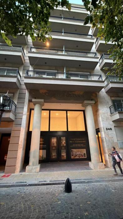 Brand-New Boutique Apartment on Paseo Bolivar