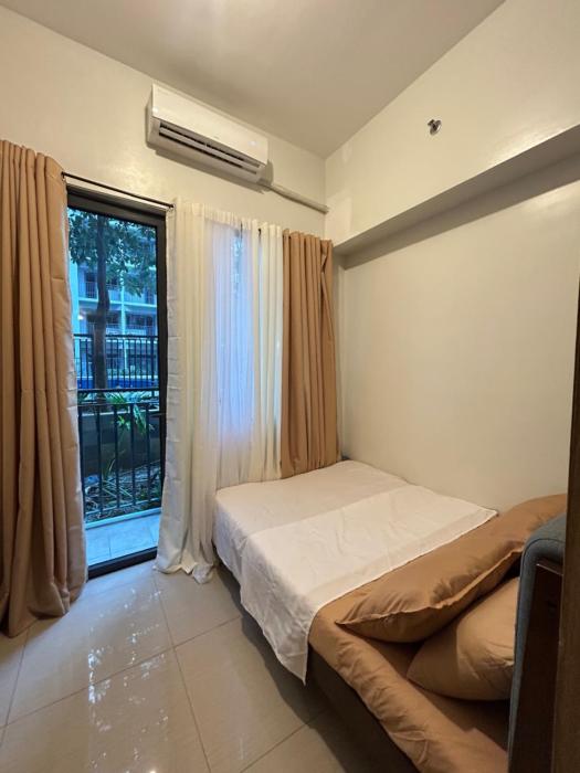 Shore 2 Residences 2nd Floor Staycation