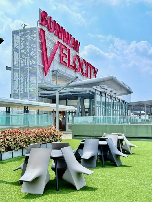 V Residence at Sunway Velocity by MY TRIP & MY STAY