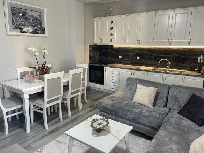 Shoraj Rent House