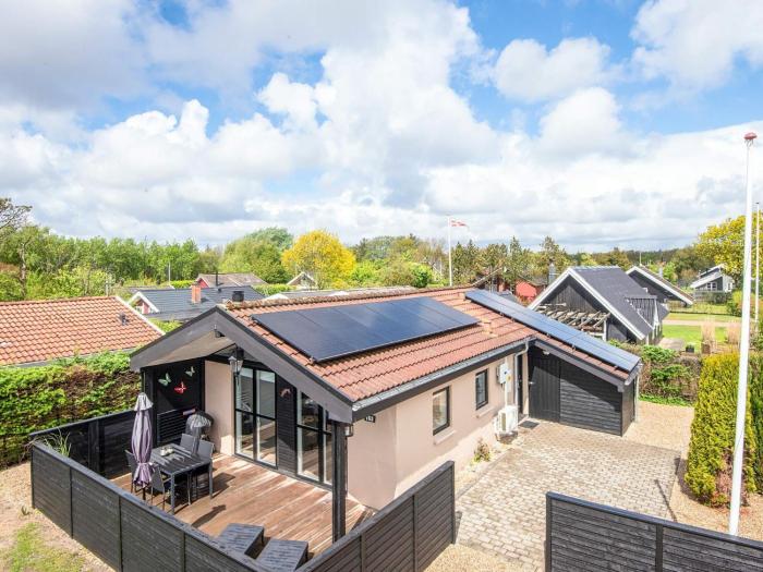 4 person holiday home in Hemmet-By Traum