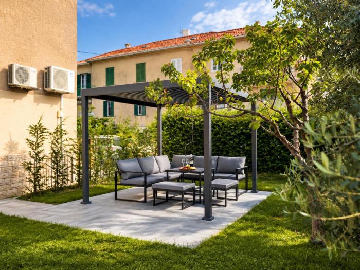 LA1 luxury apartment near Bacvice beach