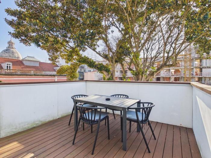 Charming 1BR w Terrace in Alfama | By Airnest