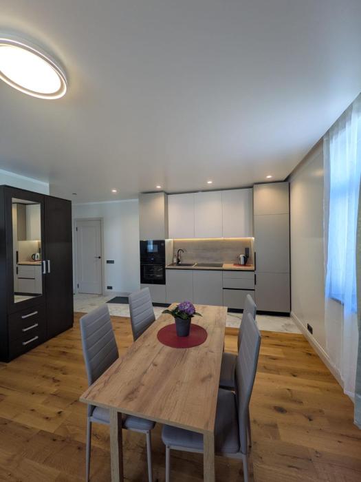 L - city Ketlin aparments