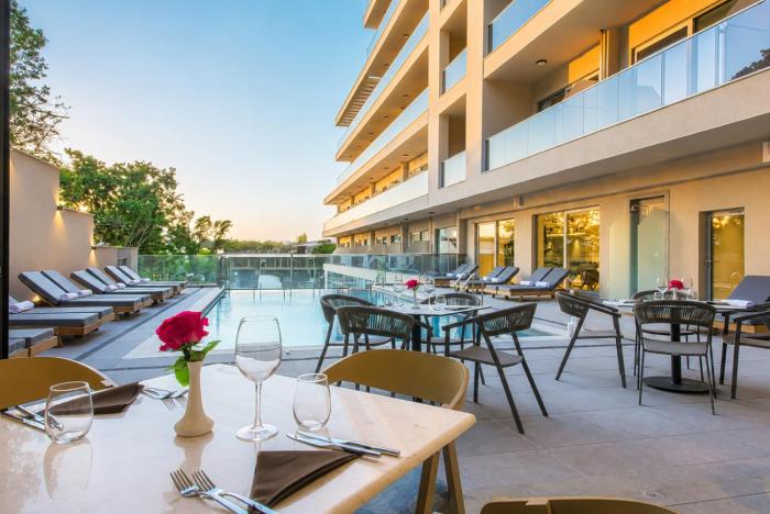 Poseidon Beach Resort - PremiumInclusive & Free Riviera Beach Access