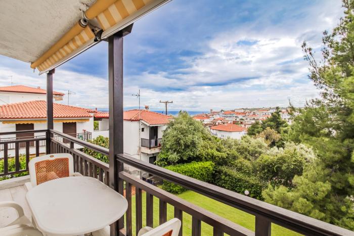 Summer Holidays Apartment by RentalsPro-Nea Fokaia