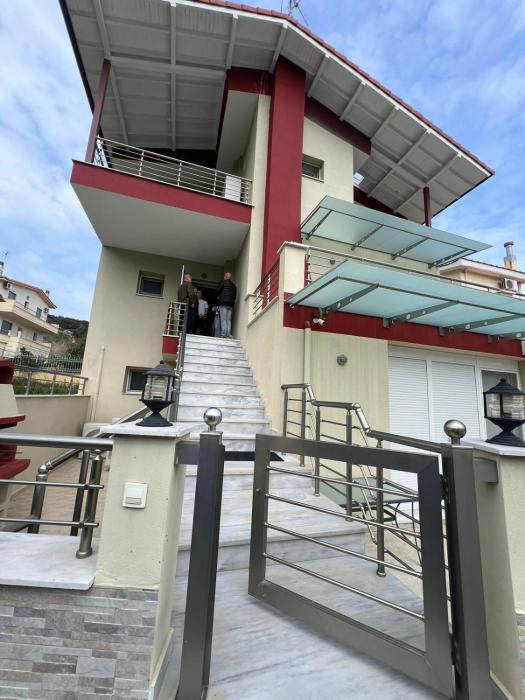 Villa Crystal