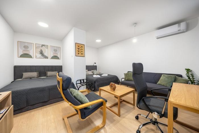 The Hive Apartment Old Town
