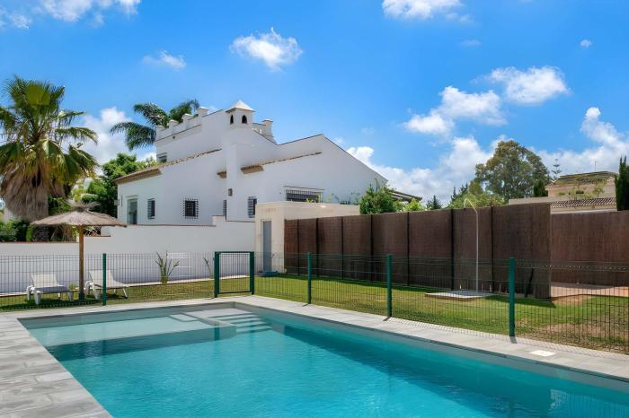 Apartamento con piscina compartida a 2 km de las playa