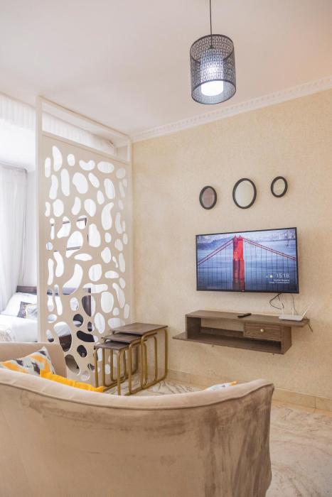 Modern Airport Studio apartment 5 mins to JKIA &SGR,Fast Wi-Fi,Ideal for layovers and longstays